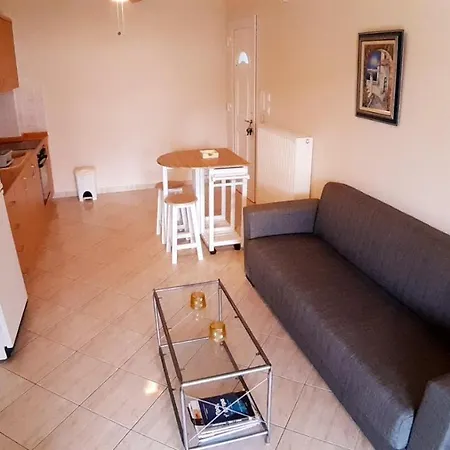 Apartment Teos