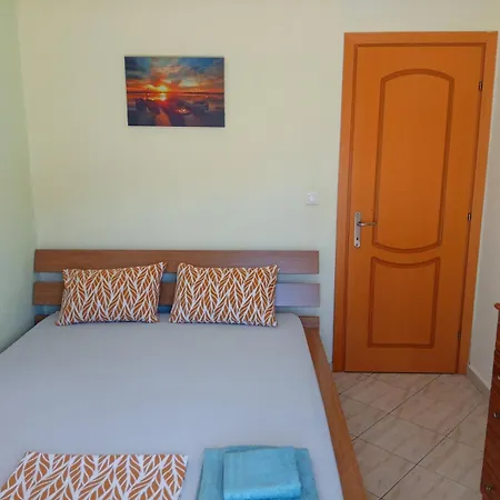 Apartment Teos *